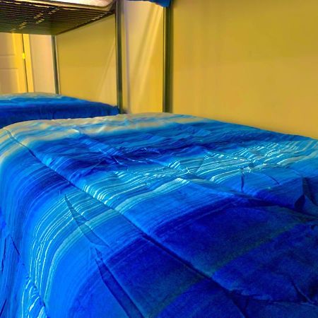 Stop Inn Stay Hostel ฮูสตัน ภายนอก รูปภาพ